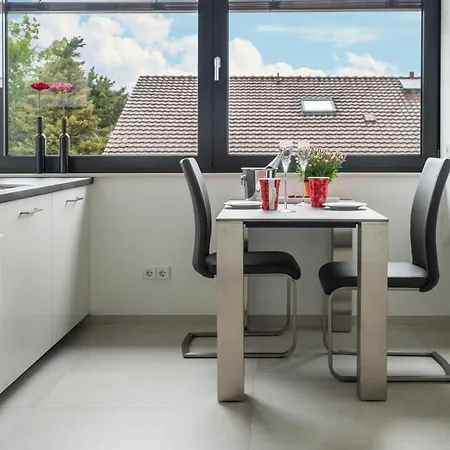 アパート Rosenrot Am